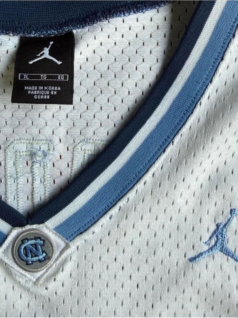 Men’s Nike UNC Jordan Basketball Jersey Size XL